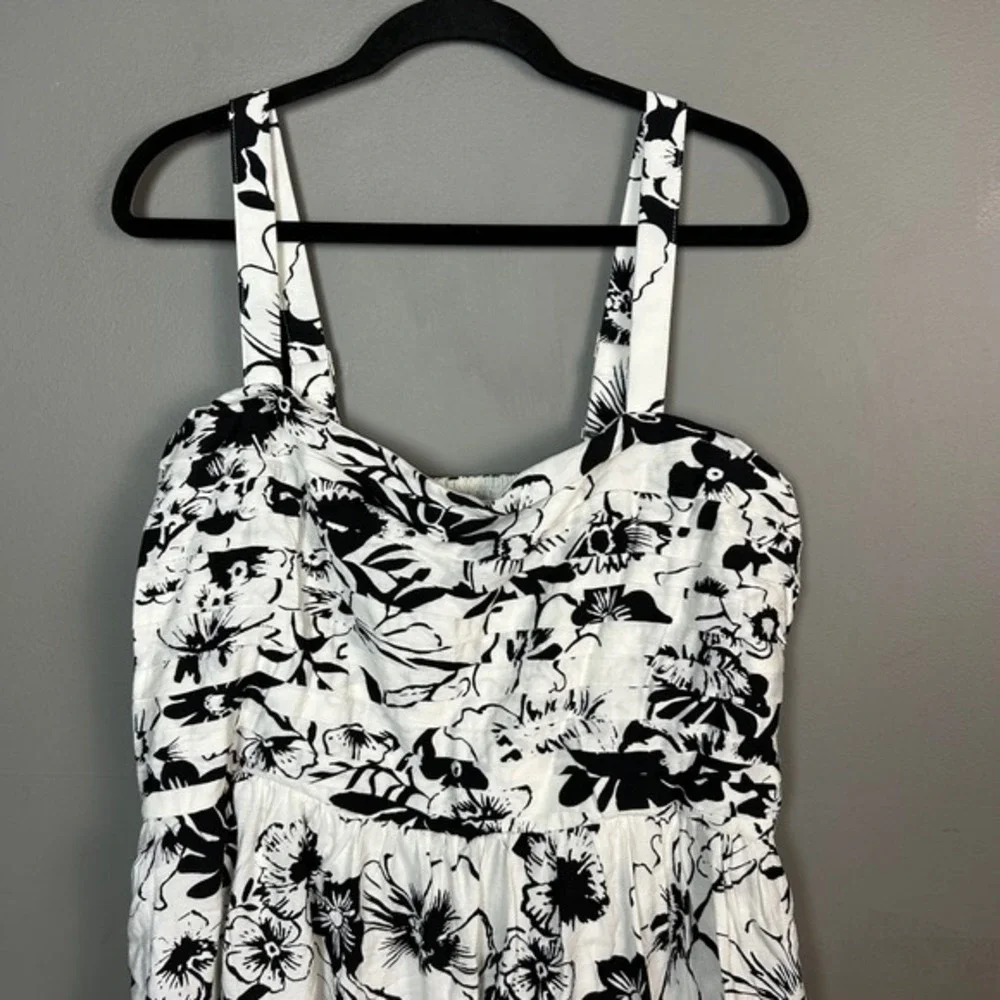 Abercrombie & Fitch Emerson Maxi Dress XXL Floral strappy Floral Black‎ White